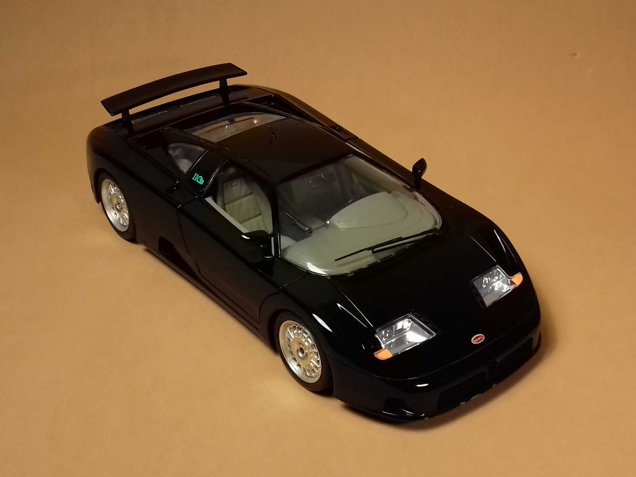 Burago 1:18 - Bugatti EB 110 de 1991 - made in Italy