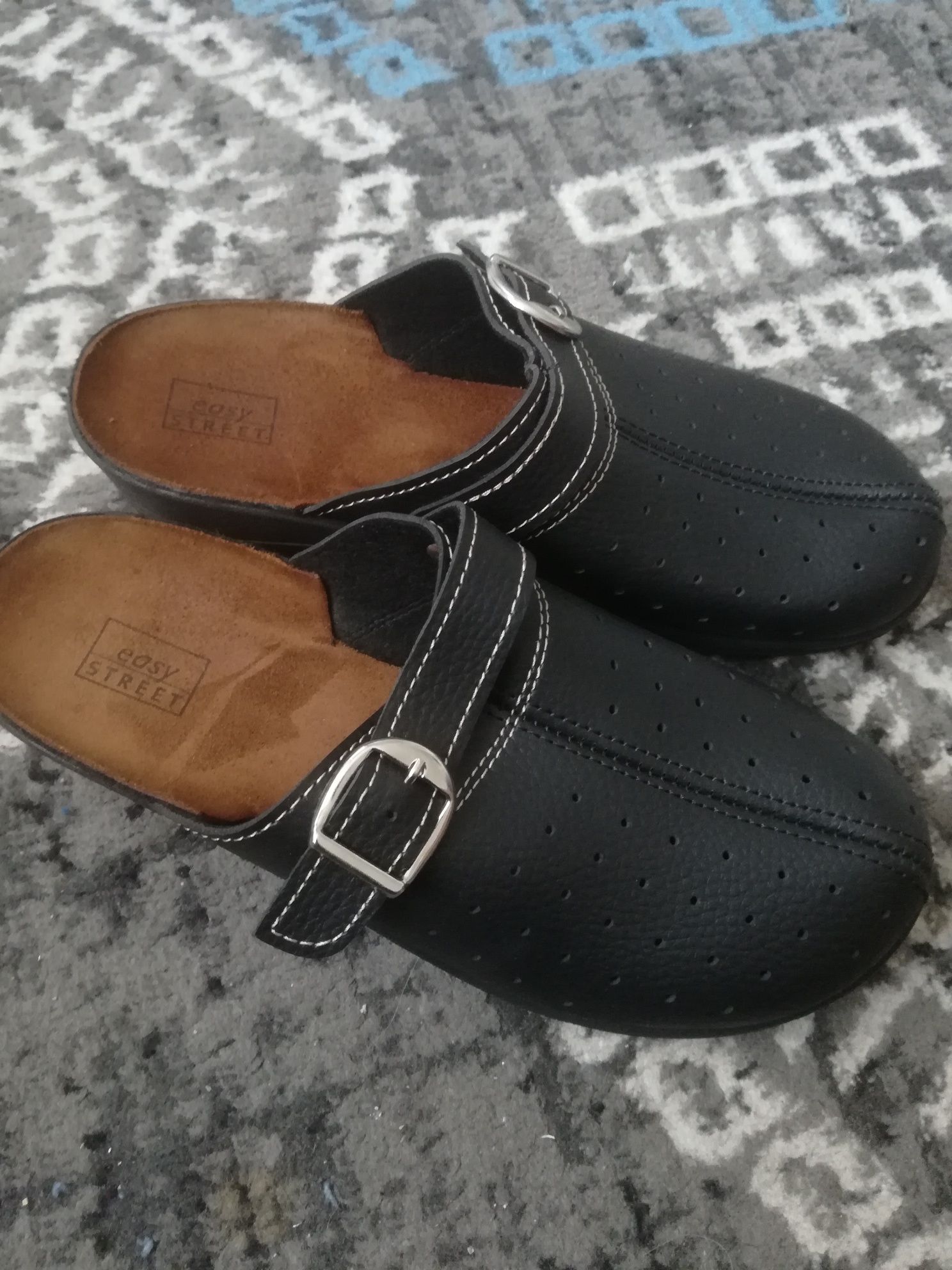 Buty medyczne. Nowe. Okazja.