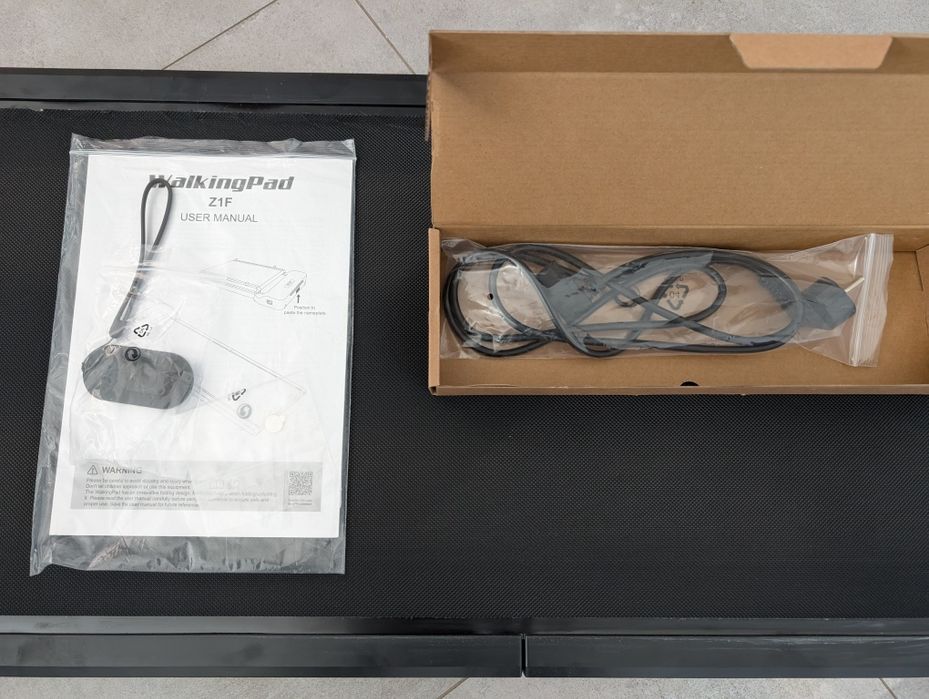 Składana bieżnia WalkingPad Kingsmith Z1 6km/h 550W