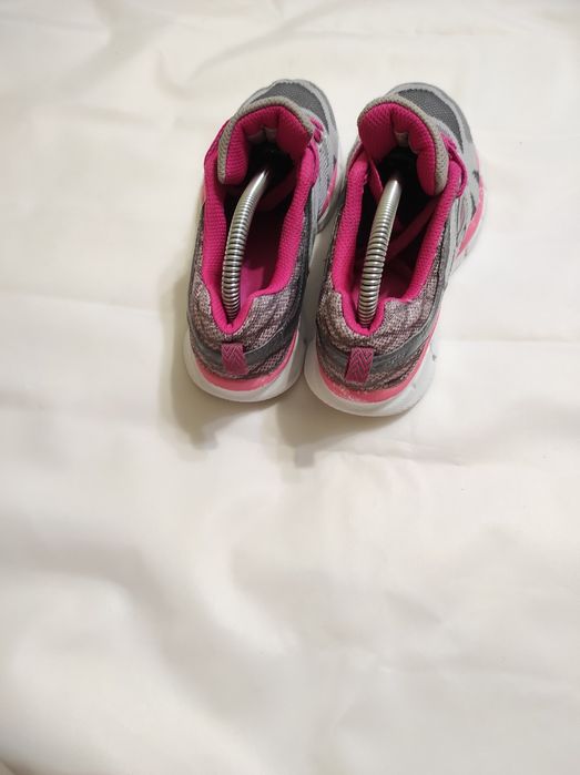 Кросівки Skechers 32-33р. 22см оригінал гарний стан
