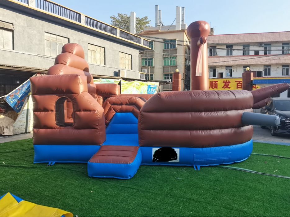 Insuflavel Barco Pirata