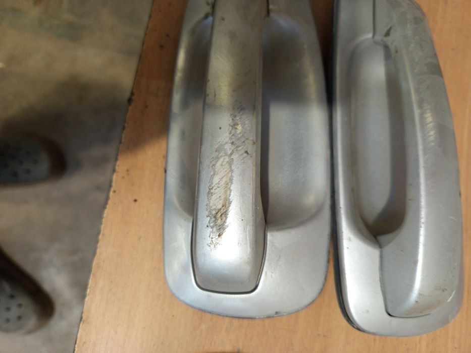 Продам ручки двери приора