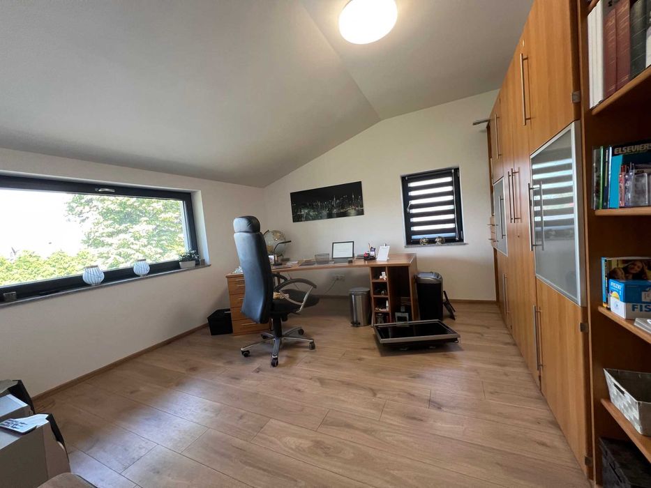Piętro domu, 3 pokoje, umeblowane, po remoncie, nowe, balkon, ogródek