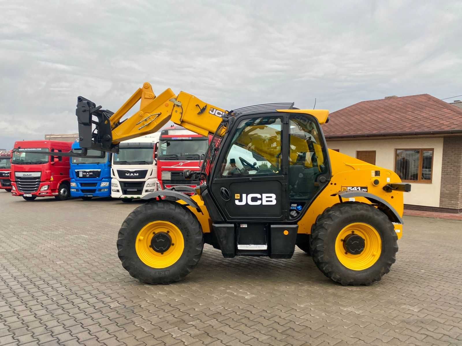 JCB 541-70 AGRY 2019 року