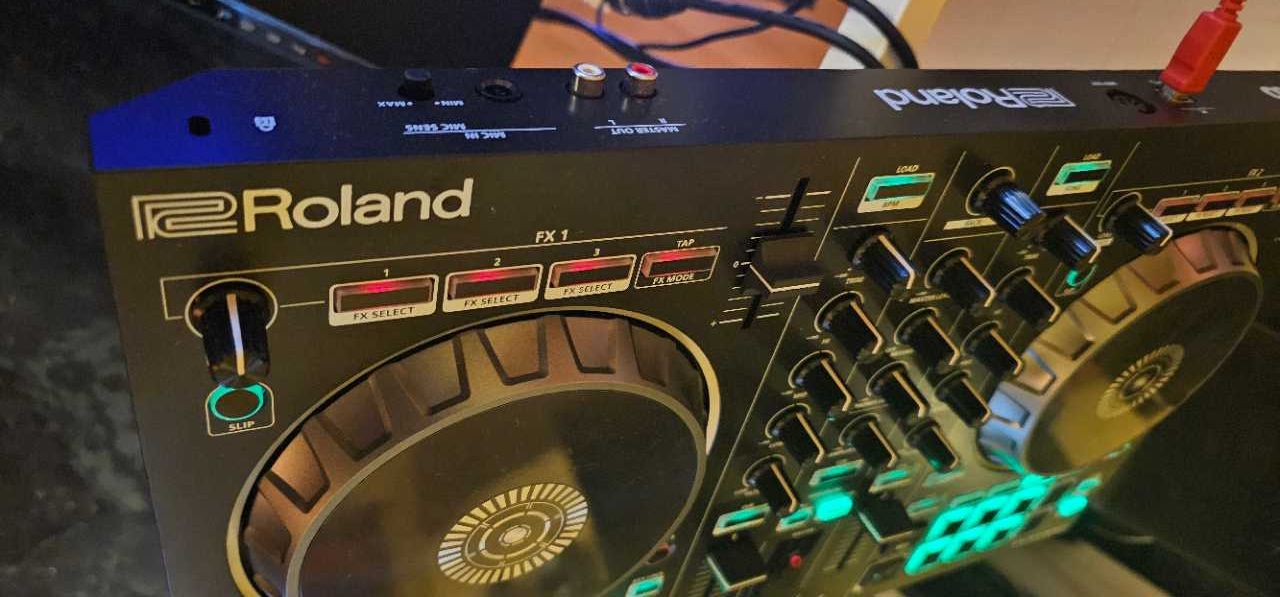 Roland DJ-202 4deck