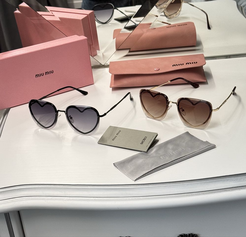 Солнцезащитные очки miu miu полный комплект сердечки