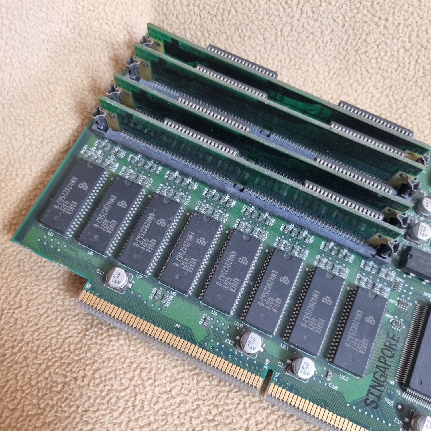 Apple Power Macintosh HPV Video Card 820 - 0522 -A + 4 MB VRAM