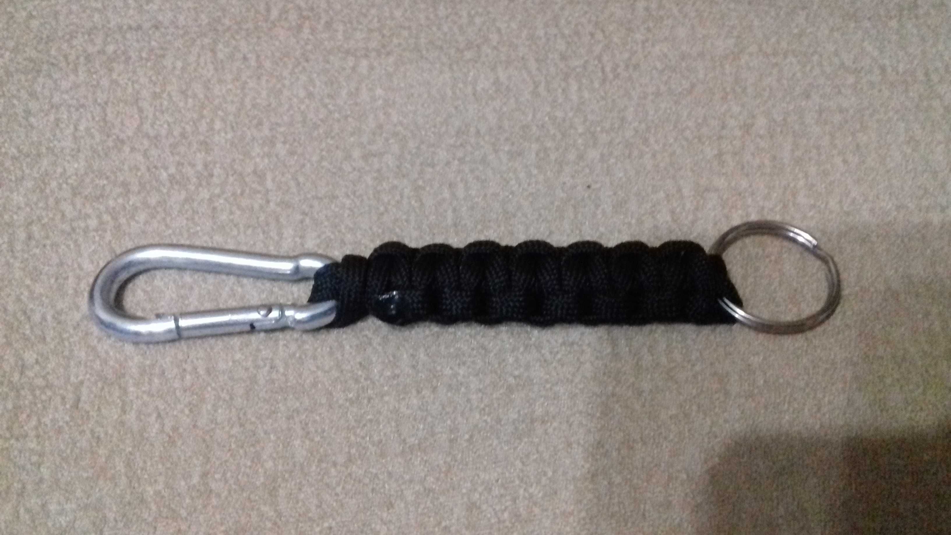 Porta chaves preto paracord