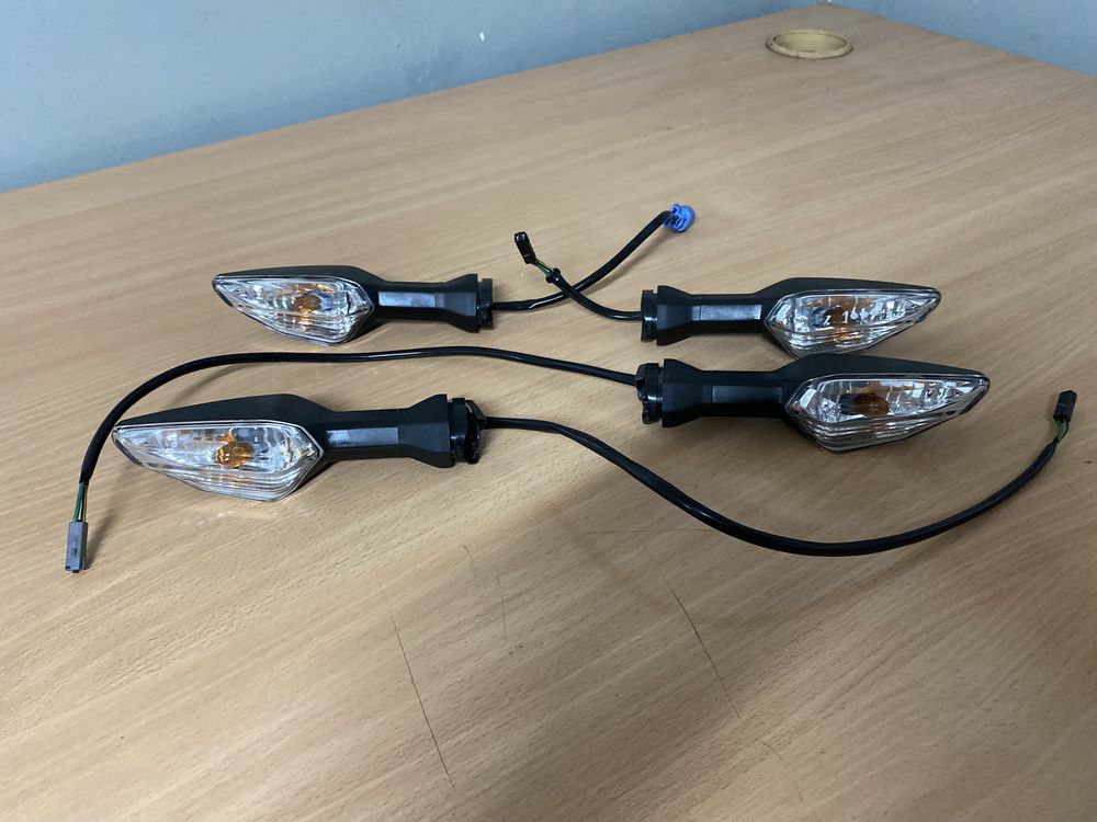 Kawasaki Ninja 650 Z900 Z1000 Z750 Z650 Kierunkowskazy Migacze Nowe
