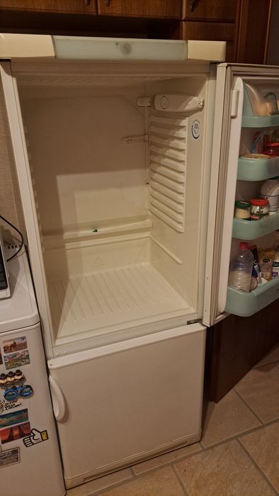 Lodówka Electrolux ERB 2645 – idealna na działkę lub wynajem – sprawna