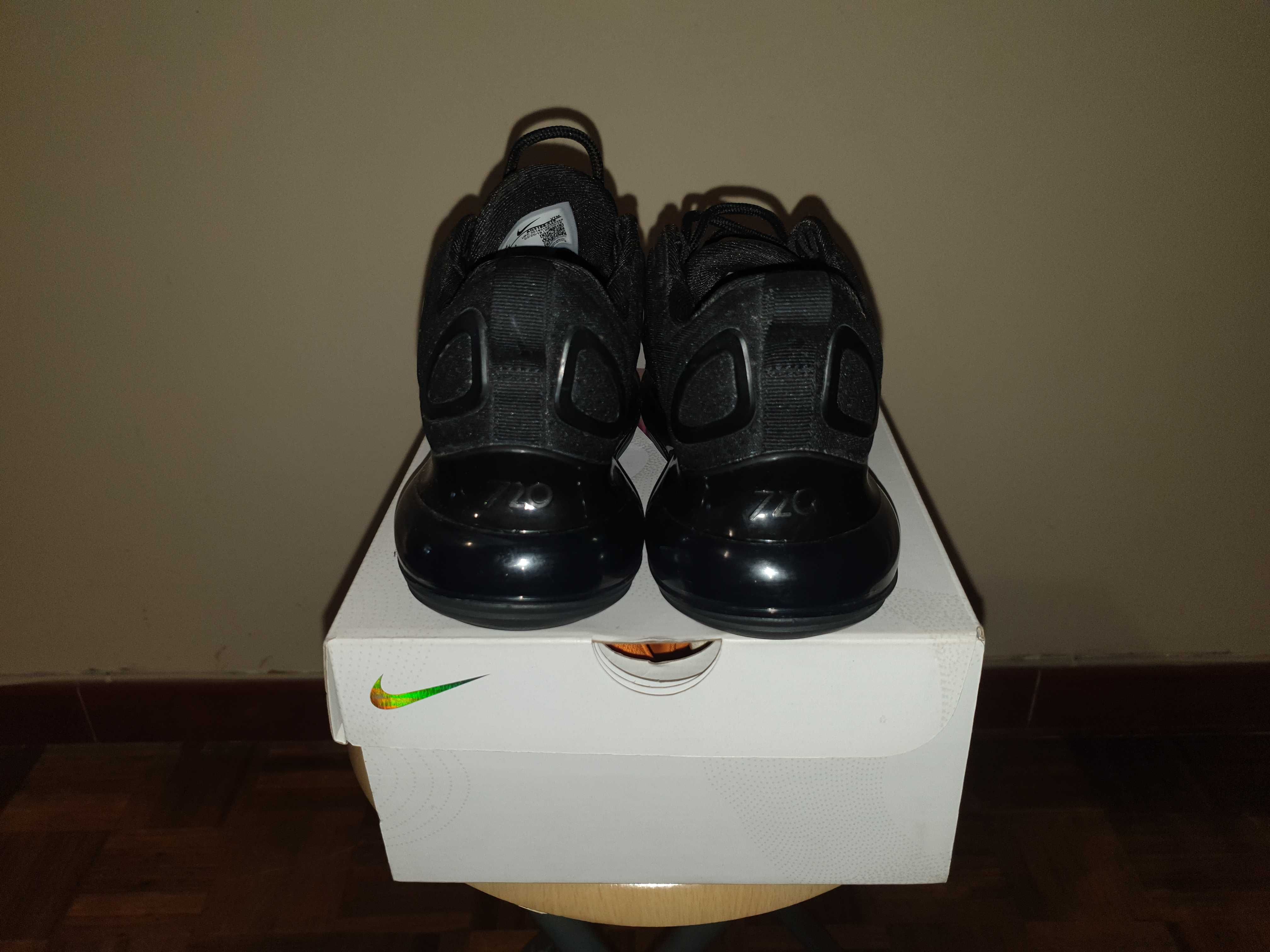 Tennis nike air max 720 total tam35,5