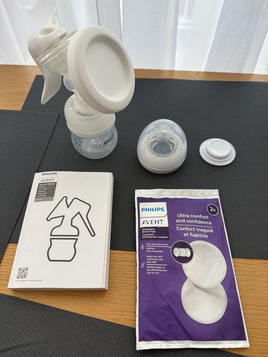 Механічний молоковідсмоктувач Philips Avent з пляшкою (SCF430/10)