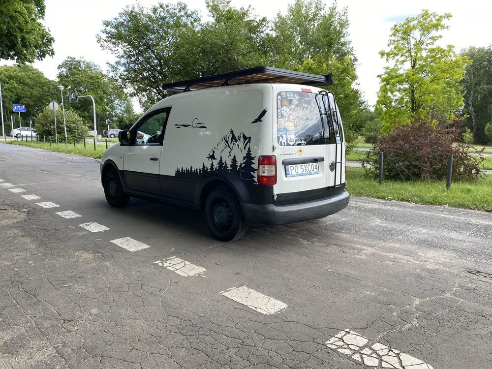 Volkswagen Caddy Camper DIY