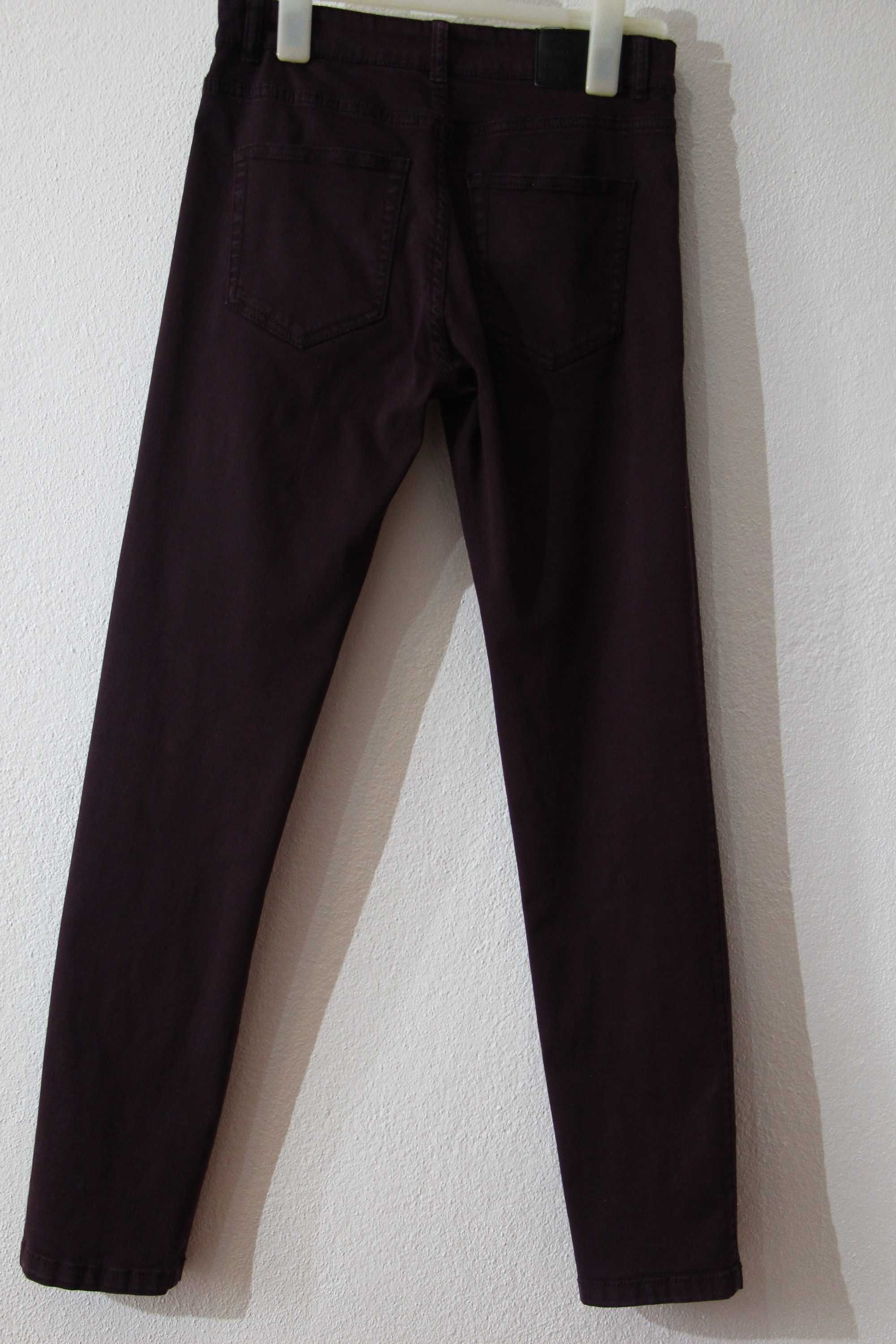 Calças chino Bershka 36 Skinny Fit.