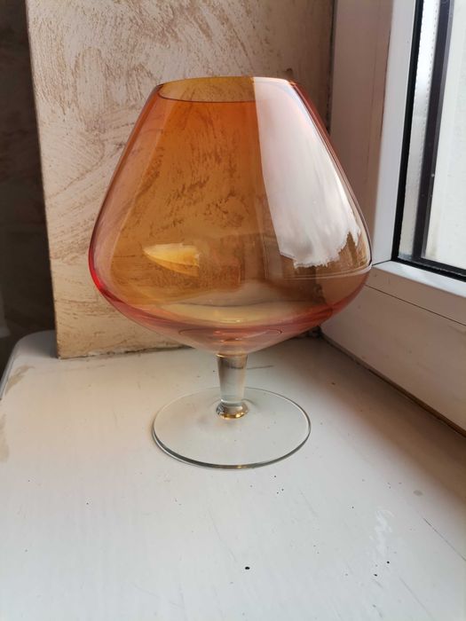 Szkło dekoracyjne na nóżce