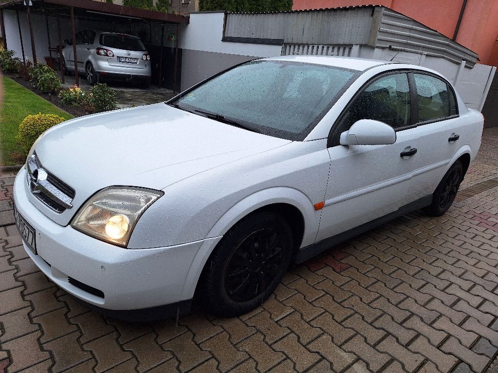 POLECAM Opel Vectra 2,0DTI ECOTEC 2003r