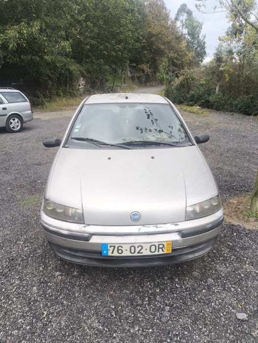 Vendo Fiat Punto 1200cc – 1999 – 165.492 km