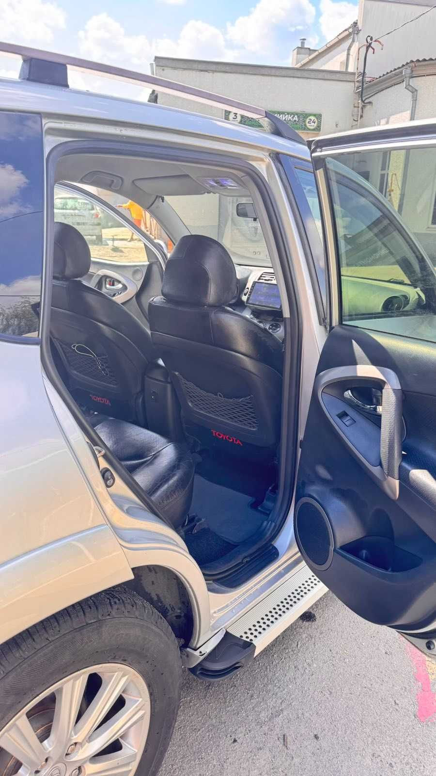 Toyota RAV 4 D-CAT