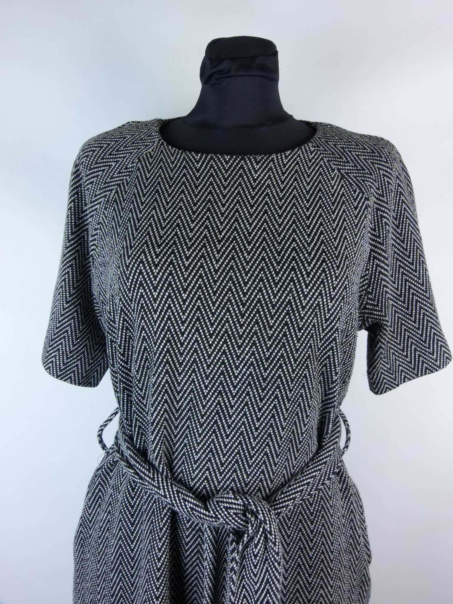 Next grubsza sukienka mini 16 / 44 petite