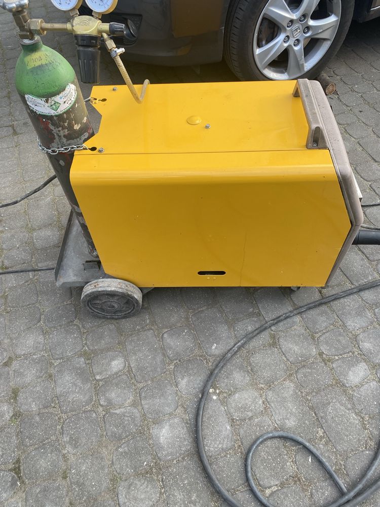 Spawarka ESAB 320