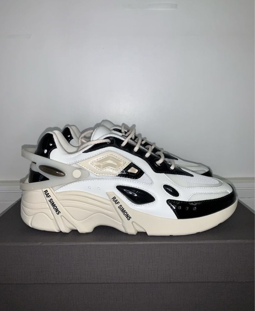 Raf Simons Cylon-21