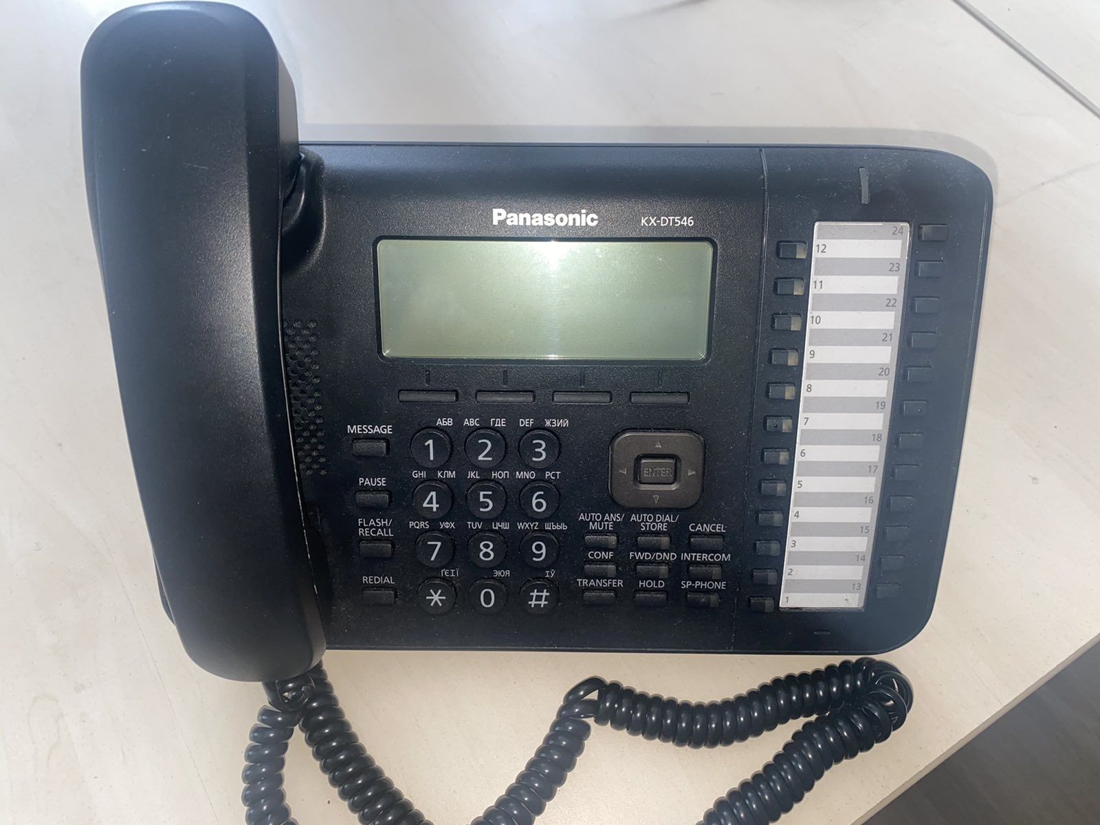 Системный телефон Panasonic KX-DT546RU-B