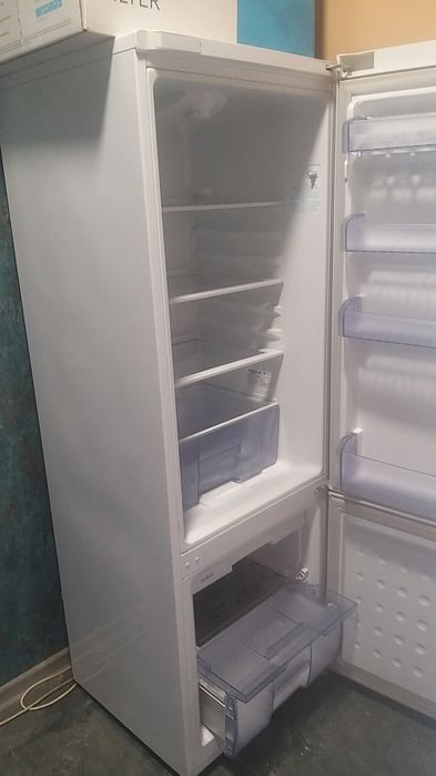 Холодильник Beko cs325020