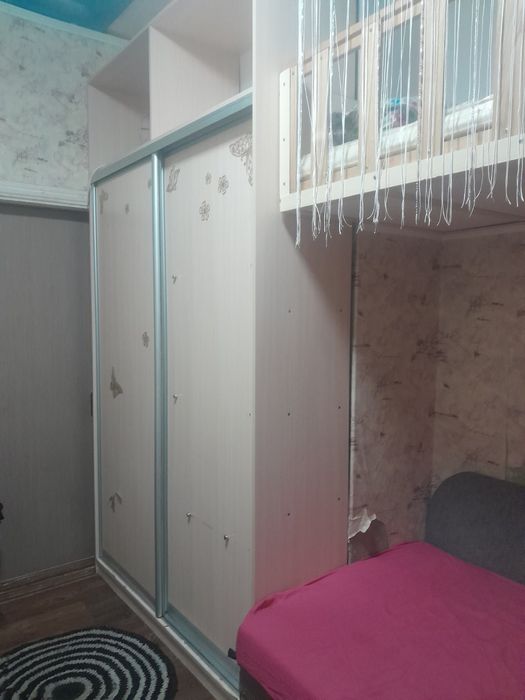 Здам кімнату в гуртожитку на 5-й школі