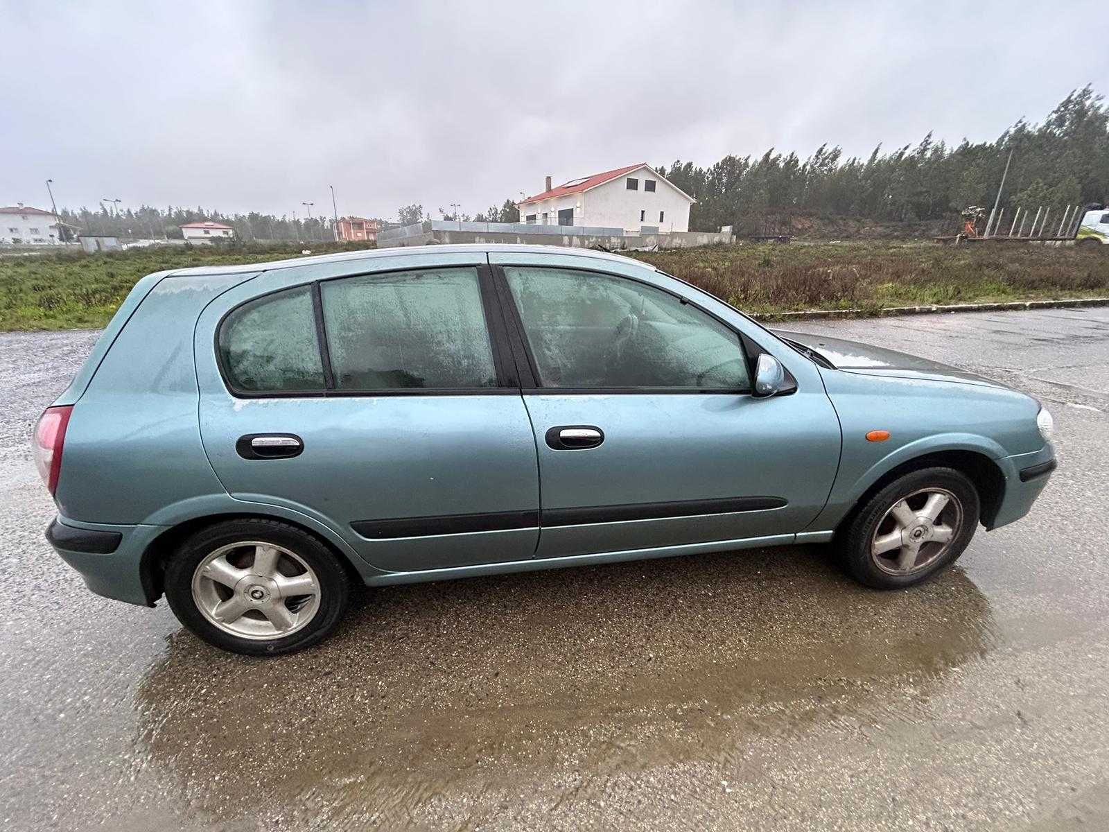 Nissan Almera com GPL