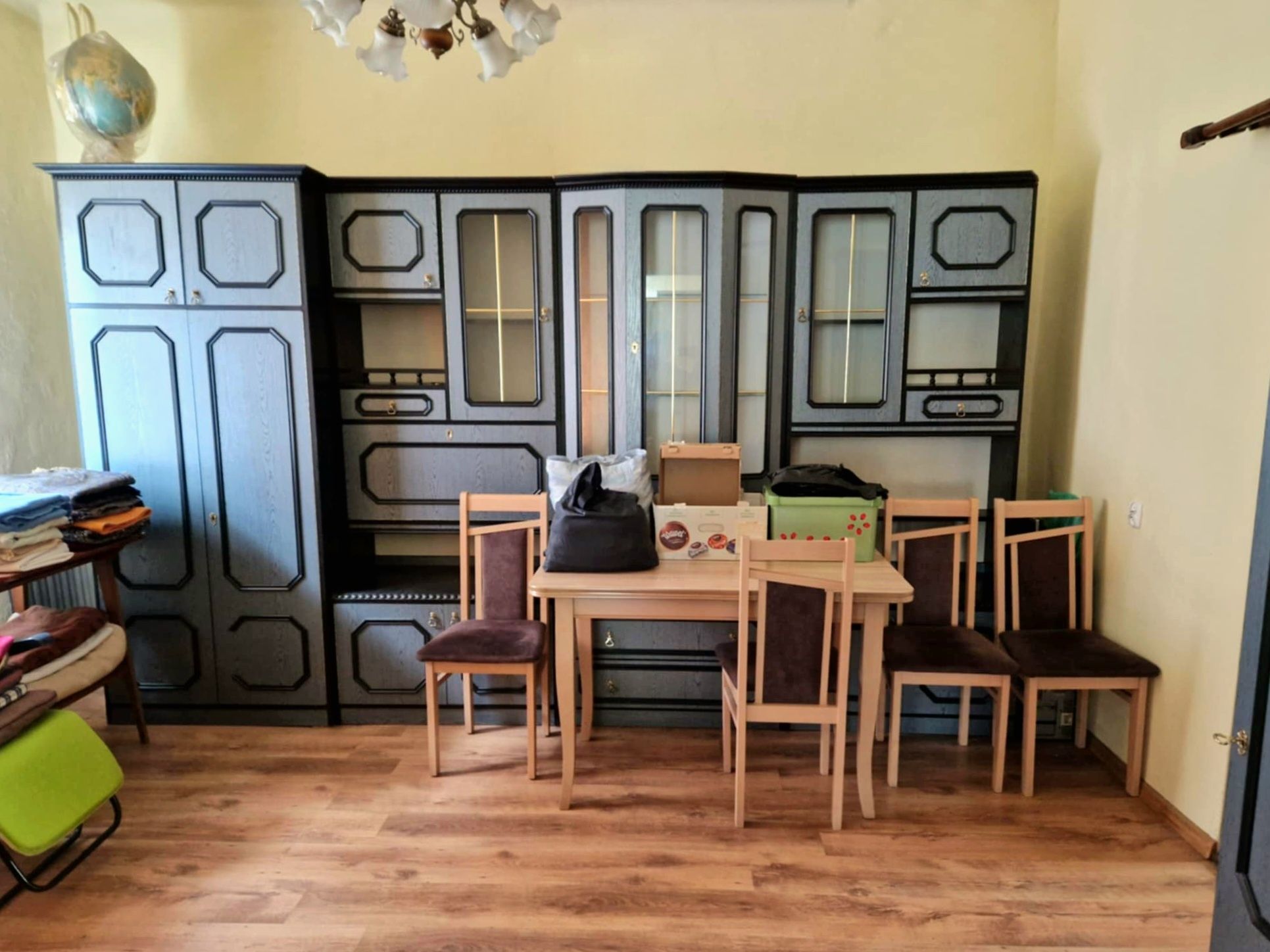 Dom z ogródkiem w dobrej lokalizacji - Piaski!