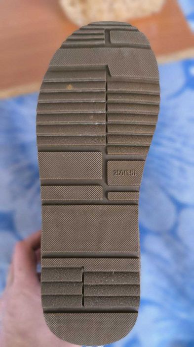 Зимні чоботи жіночі, угги. 40 розмір UGG