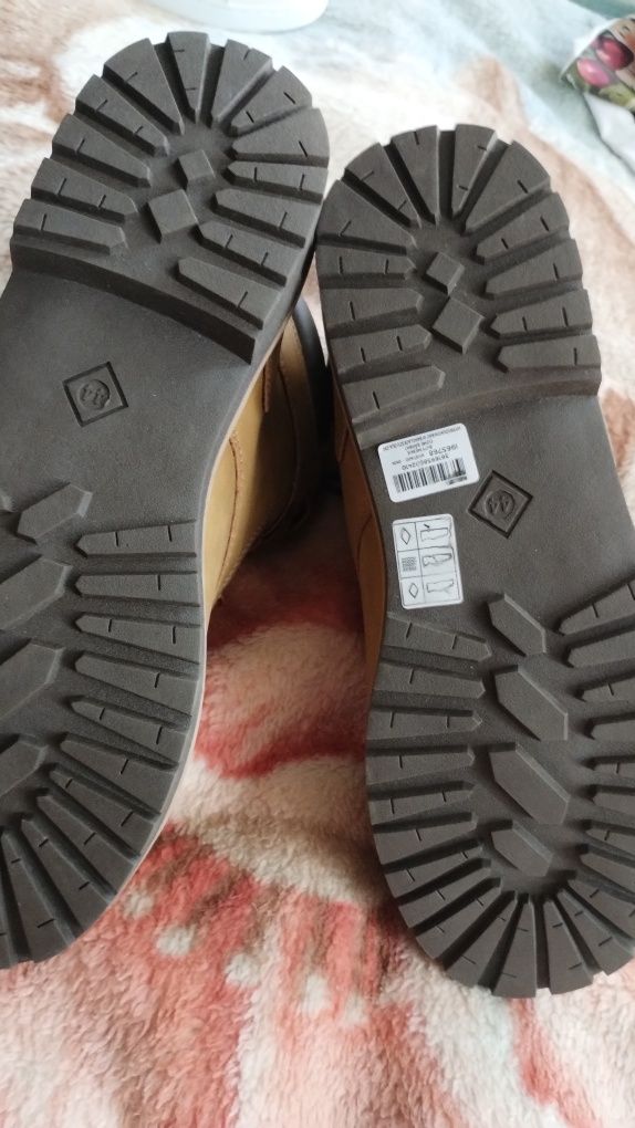 Buty męskie na jesień i zimę trapery