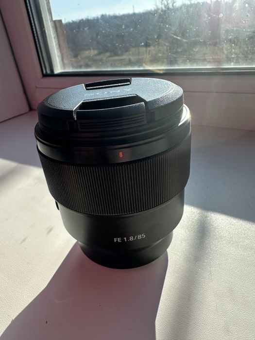Продам обьектив sony 85 mm 1.8