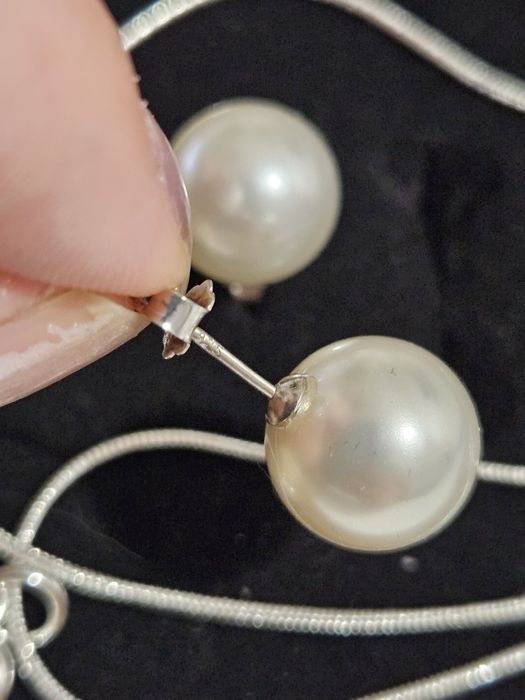 Nowy srebrny komplet damskiej biżuterii