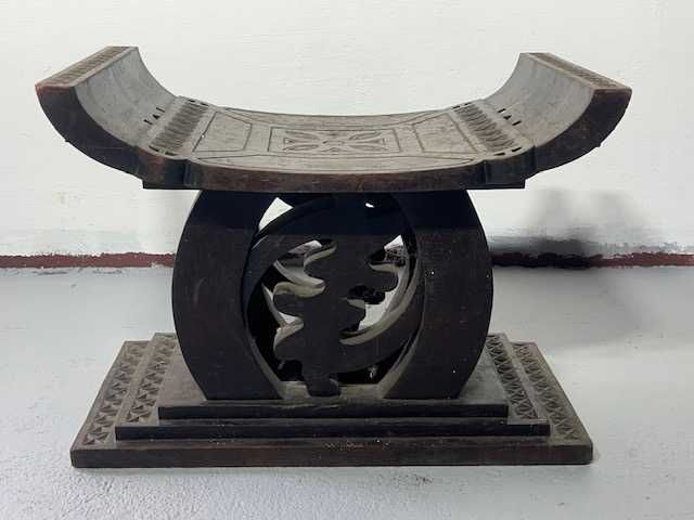 Taboret Tron ASHANTI