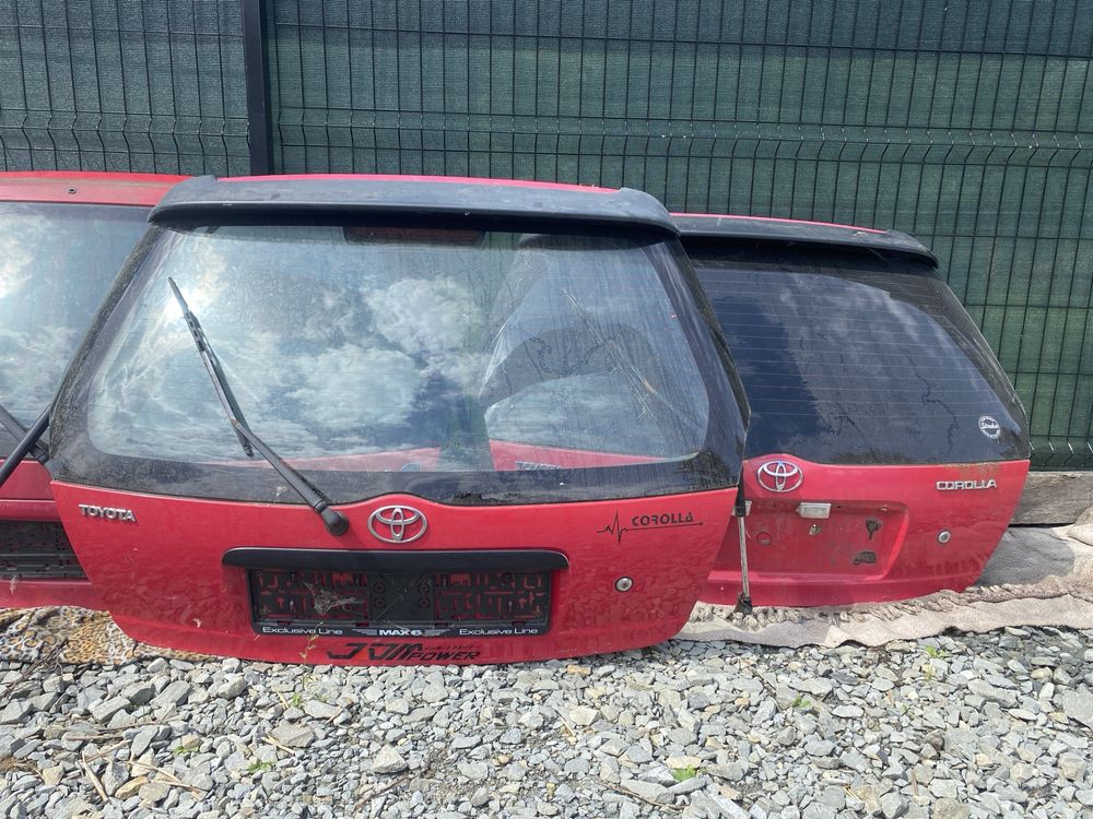 Klapa tyl kompletna Toyota corolla e11 rozne kolory