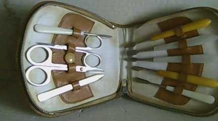 Качественный маникюрный набор  винтаж