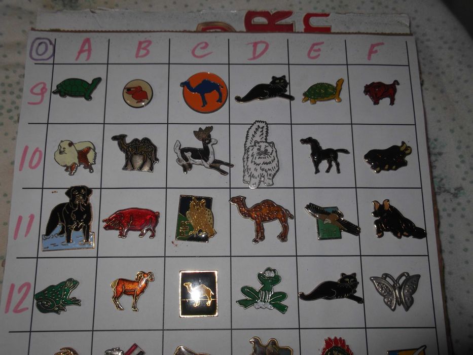 (O) Pins de Animais