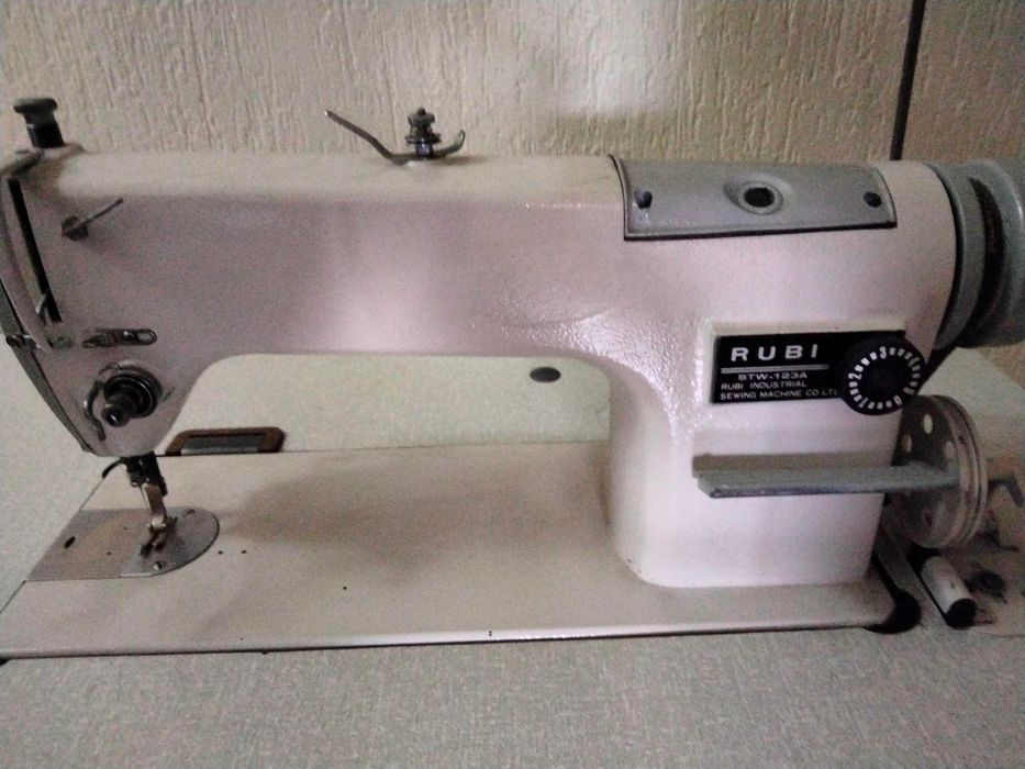 Máquina de costura