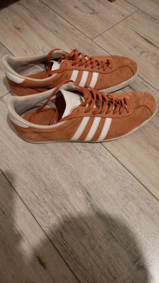 Adidas 43 zamszowe gazelle