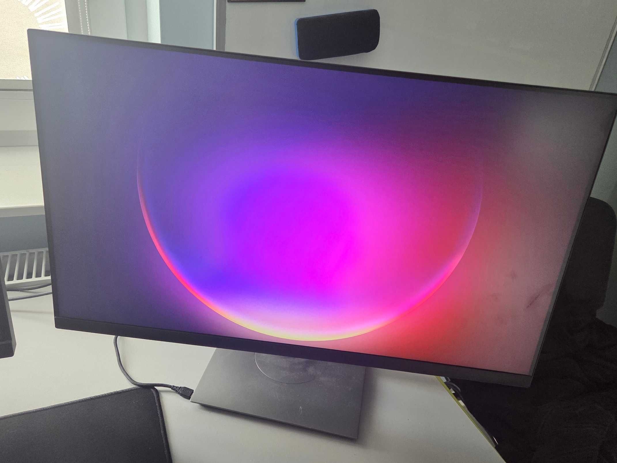 Monitor Dell 24" / pivot