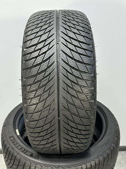 Зимові шини Michelin Pilot Alpin5 235/40 R18 95V XL MO1