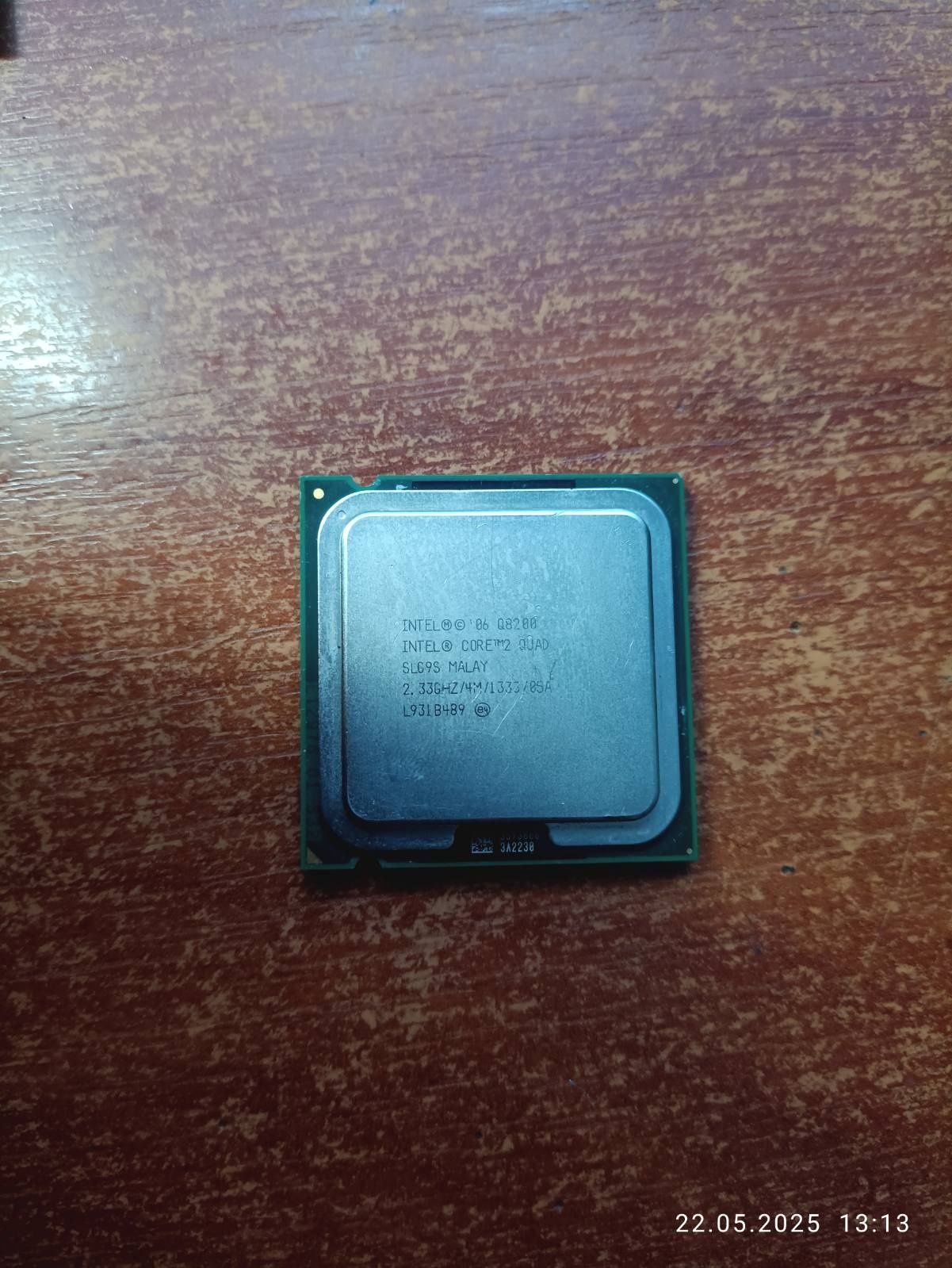 3 процессора на 775 сокет. Quad Q8200/duo E8400/ celeron E3500.