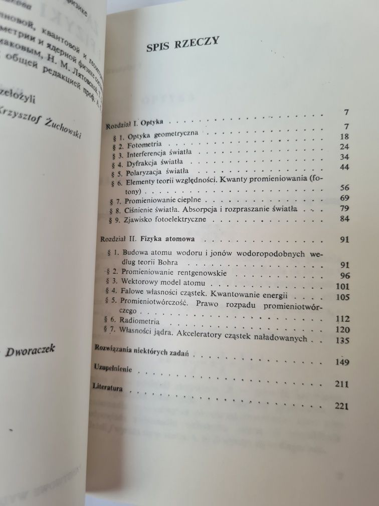 Zadania z optyki i fizyki atomowej - Książka