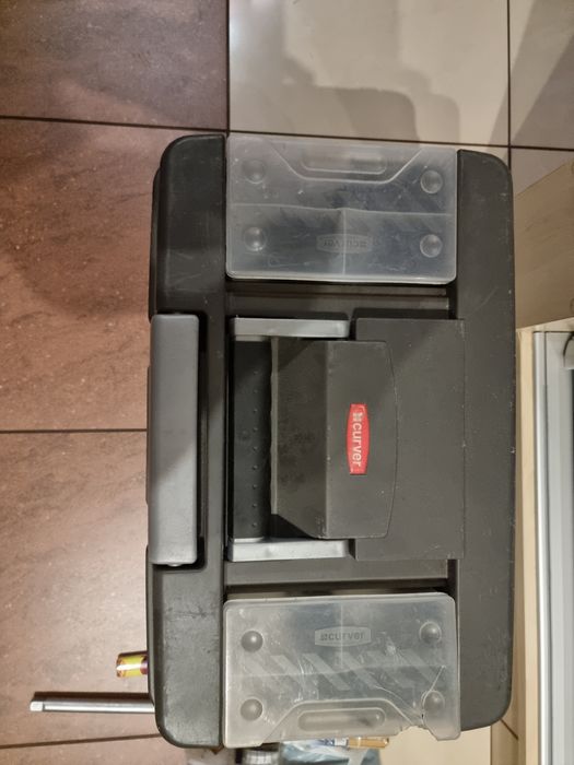 Skrzynka narzędziowa Courver