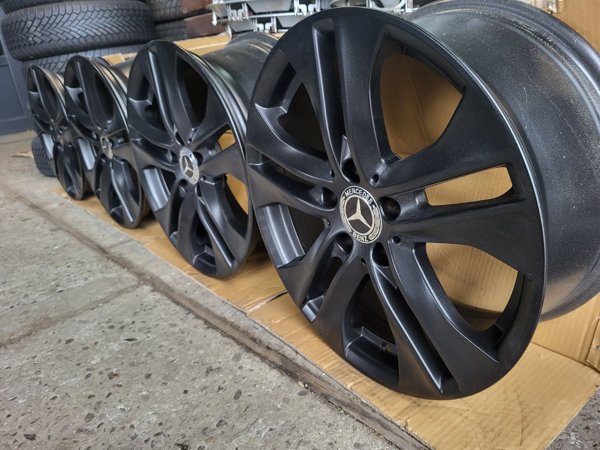 Alufelgi 5x112 17cali Mercedes Czarny Mat