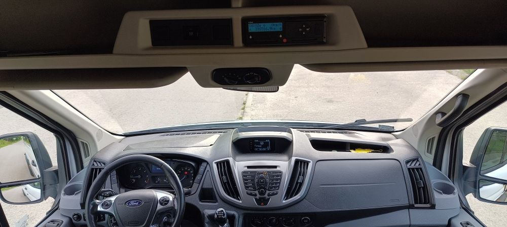 Ford Transit Autobus