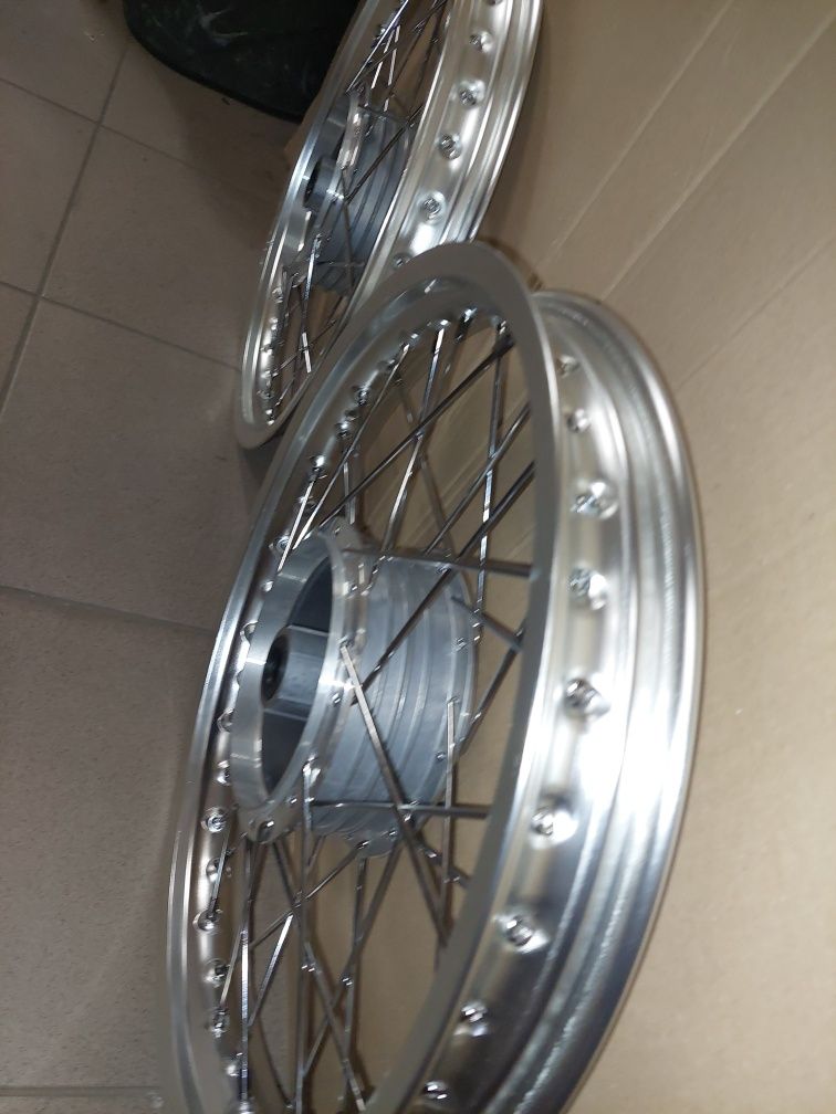 Sprzedam nowe r16"kola kpl simson s51 s50 s53 enduro aluminiowe