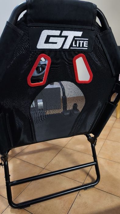 Volante Trustmaster T300 com banco GTline