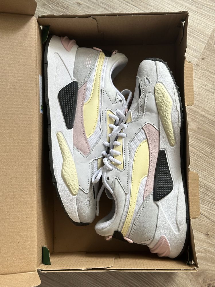 Puma Кроссовки (36-37)